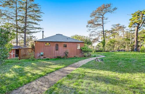 Cove House - Photo 18