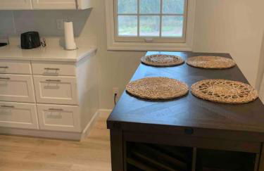 Serene Lush 2BR Gem, on 1 acre Silver Spring - Foto 2