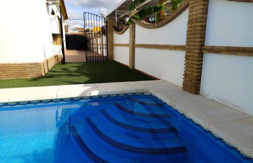 Chalet adosado con piscina privada en Mazagón - Foto 19