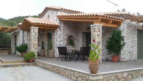 Villa Lobos (Labrini) - Photo 1