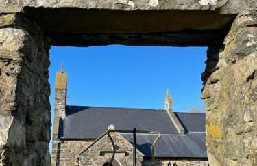 The Hut@Trefechan Wen - Coastal Coziness! - Photo 28