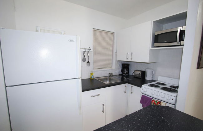 Sunny Isles Apartments by MiaRentals - Photo 25