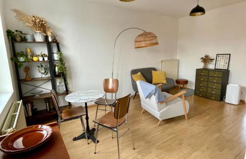35m2 à la Madeleine: Salon, Cuisine & sdb privés - Foto 5