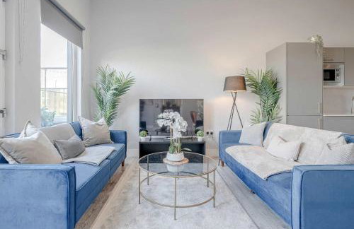 Beautiful 2BR Penthouse Ideal For Families By Charles Richardson ltd Short Term Rentals Couldson - Foto 9