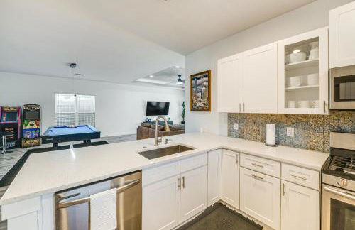 3 Mi to Dtwn Dallas Getaway with Game Area! - Foto 10