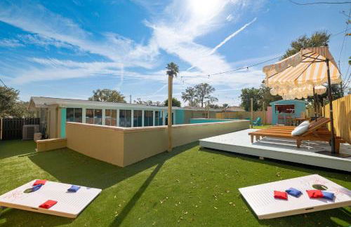 Private Pool 6 MI to Clearwater Beach Fire Pit Game Room - Photo 54