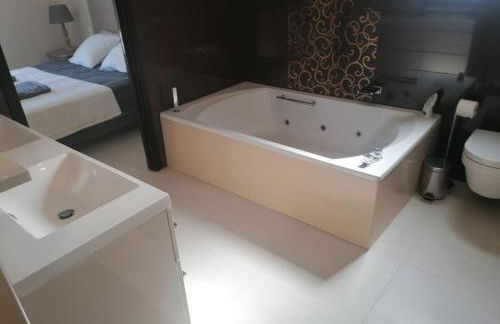 MAGNIFIQUE VILLA MODERNE ENTRE MER ET MONTAGNE - Foto 7