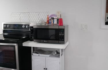 "Cozy Basement Retreat Just 40 Minutes to NYC!" - Foto 14