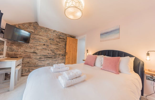 The Flags - Photo 14