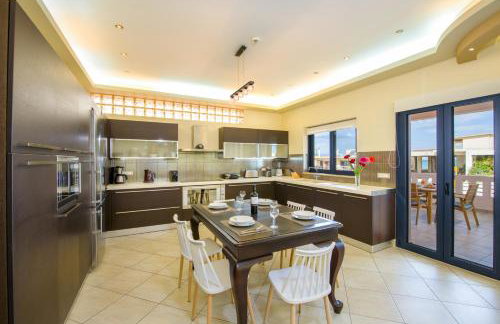 Manolia Dream Apartment 3-bedrooms 30m to the beach - Foto 38