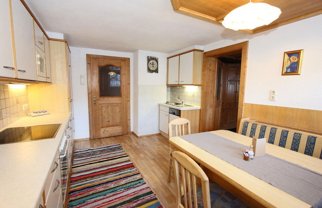 Spacious Holiday Home Near Ski Area in Kaltenbach - Foto 45