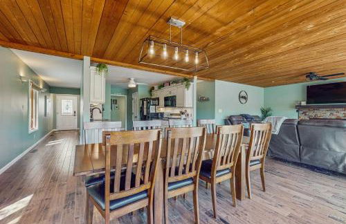 Outdoor Spa and Dock! Scenic Norris Lake Retreat - Foto 7