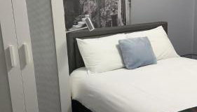 Two bedroom flat close to meadows with free parking by parking permit - Foto 5