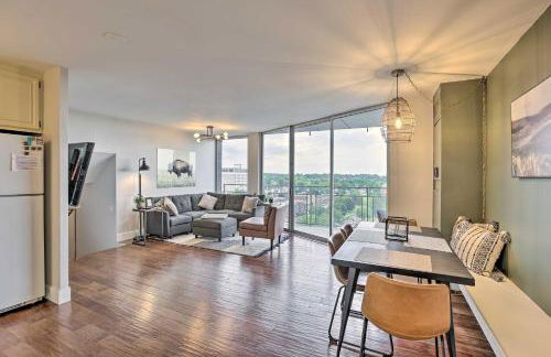 7th-Floor Omaha Condo with Balcony and Park Views - Foto 1