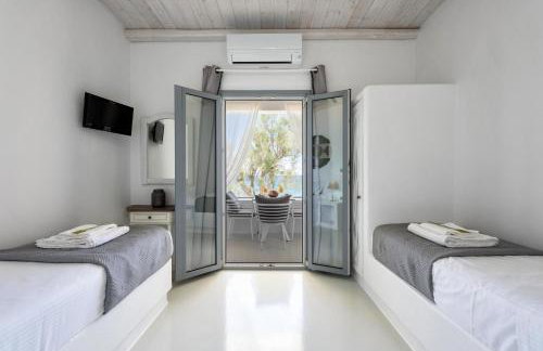 Blue Waves Suites & Apartments - To Kyma - Photo 70