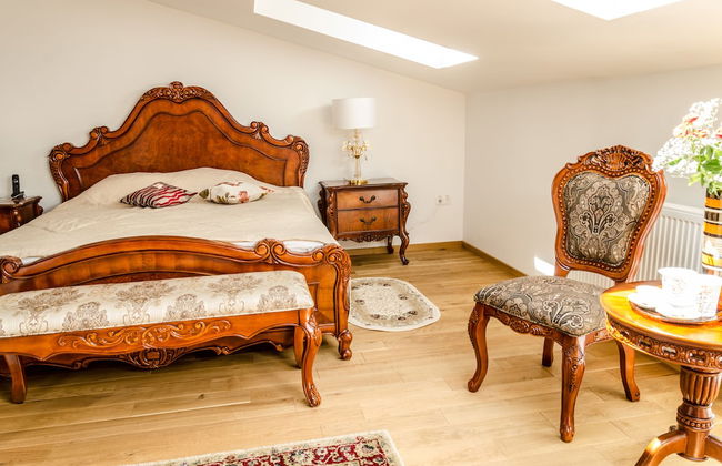 Cetatea Medievala - Foto 33