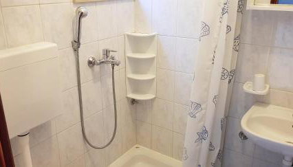 Vila Una - Foto 2, Shower
