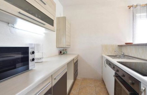 Two-Bedroom Holiday Home In Sinj - Foto 24