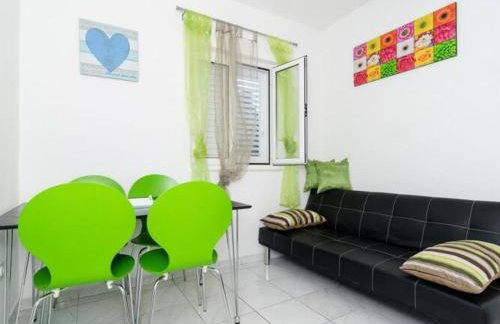 Apartments Ammos - One Bedroom Apartment with Shared Terrace and Sea View Veliki - Photo 3