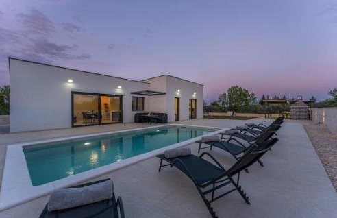 Villa Justin - Foto 1