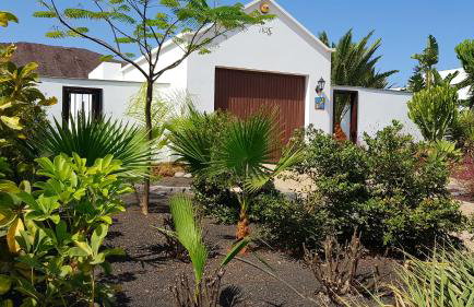 Lovely Villa Nico Playa Blanca, hot tub, communal pool - Foto 1