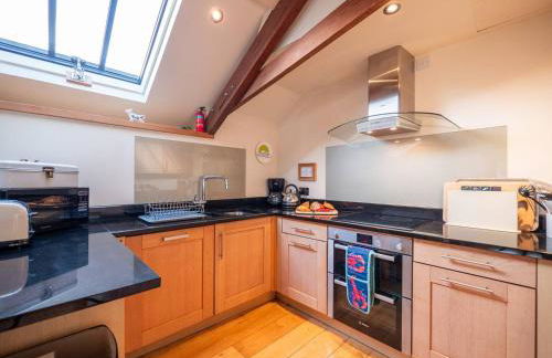 Family & Pet Friendly Coastal Base Near Dartmouth - Foto 45