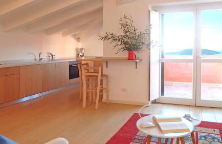 Minnie's Place - Photo 11