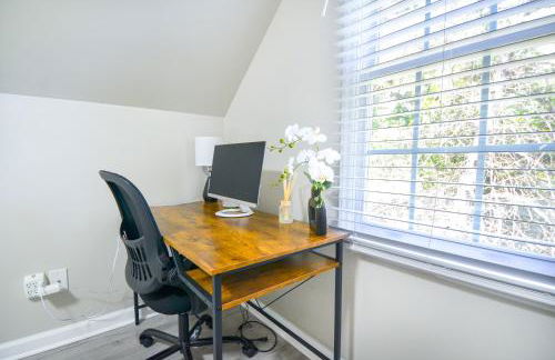 Private 1 Acre Retreat, Spa, Firepit, Gym, Chickens, King Suite, Pets - Foto 47