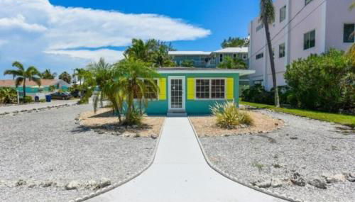 3706 Gulf Dr 2 Bedroom Home by RedAwning - Foto 2