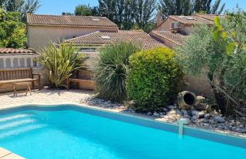 Villa accueillante entre Aix et Marseille - Foto 2