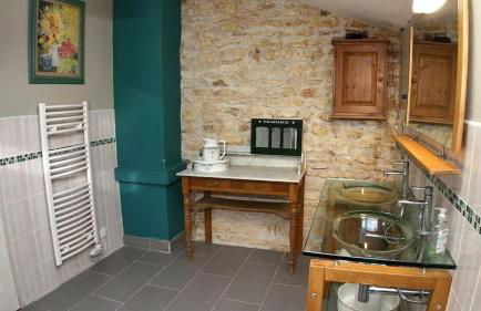 4 Bed-Sleeps 8-Aircon-Garden-Pool-Parking - Foto 10