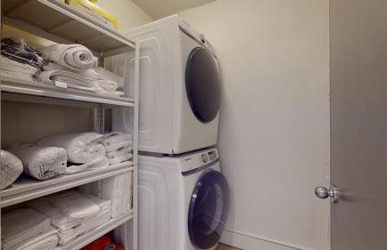 Charmingly Trendy Cloverdale Loft - Gated Parking! - Foto 18