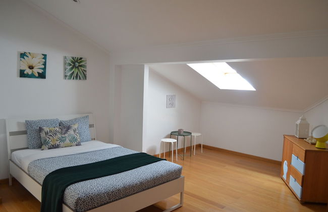 Cozy Studio at Carcavelos Beach - Photo 3