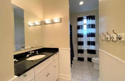 Waterfront Oneida Lake Lux House - Photo 12