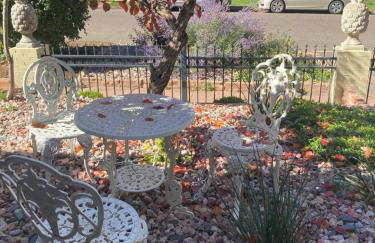 Pineapple House, Spacious 1st Floor Apartment! City Center! 96 Walk Score! FREE parking! - Foto 31