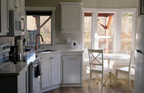 Skyriver Escape Riverfront With Hot Tub - Foto 2