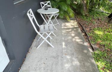 Three Bedroom Cottage in Ft Lauderdale - Foto 76