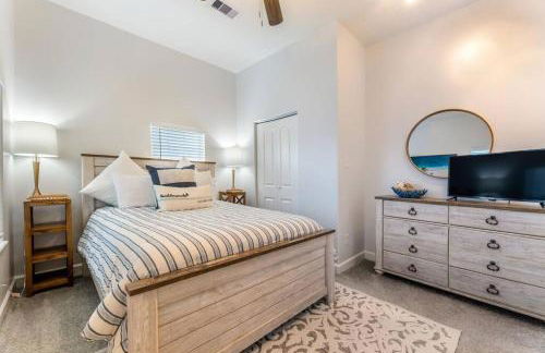 5/3 with a heated pool 2 min from beach, updated - Foto 5