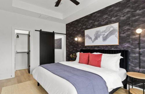 Chic 4BR Getaway Near NRG TMC - Foto 30