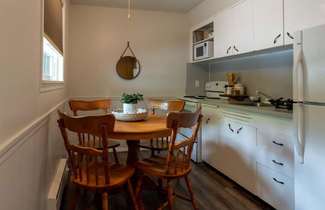 Barefoot Villas Room 4 Cedar - Photo 21