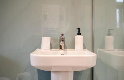 Stunning Sustainable Pod on Old Chalford Farm! - Foto 59