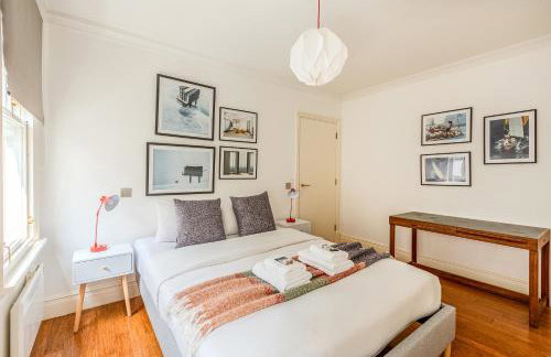 Comfortable modern 1 bedroom Apartment - Photo 3