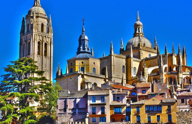 Segovia por libre en autobús - Foto 1