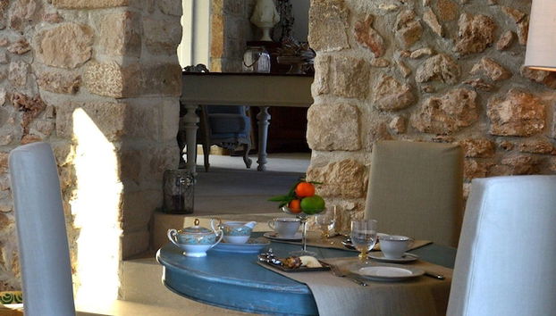 Coin salon dans le hall