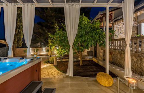 Villa Roko - Luxury Villa 60m from beach! - Photo 26