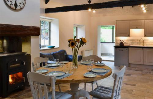 Whatley Lodge - Photo 5