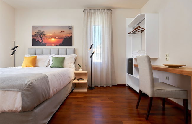 Rodo Seafront Villa with private pool - Photo 9