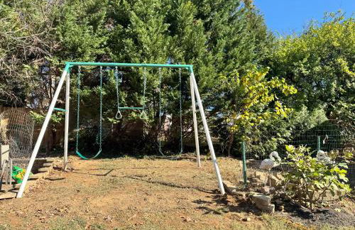 Entire 4 bedroom familyfriendly basement apartment, MetroWalk - Foto 55