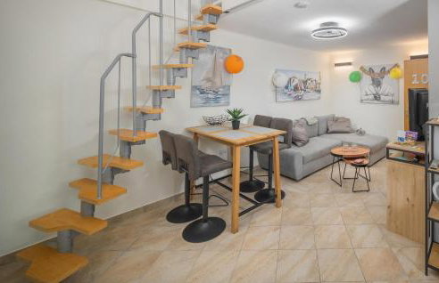 Cozy Apartment In Micetici With Wifi - Foto 4