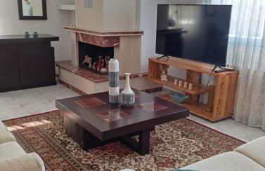 DOM RASPALOZEN NI DALEKO OT MORE I PRIRODi - Foto 5